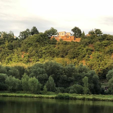 Chatka - A - Vyhlidka Nad Rekou Zdiby Esterno foto